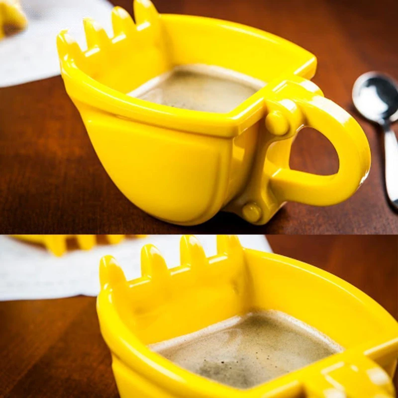 

Excavator Bucket Cup With Spade Shovel Spoon Funny Plastic Ashtray Creative Cake Container Tea Digger Small Gift For Teen اكواب