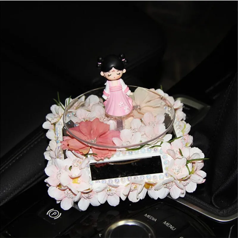 New Diamond Cartoon Dog Car Interior Decoration Goddess Rhinestones Car Center Console High Quality Car Decoration
New Diamond Cartoon Dog Car Interior Decoration Goddess Rhinestones Car Center Console High Quality Car Decoration