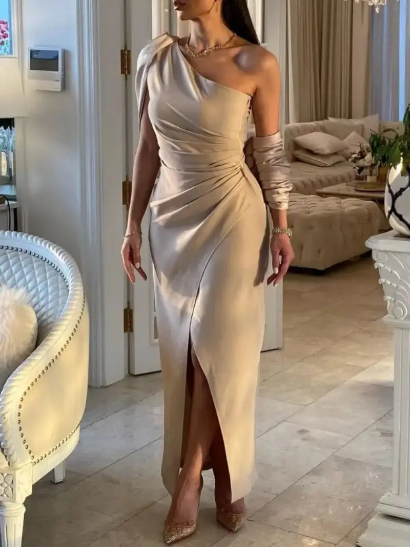 2023 Summer Women's New Single-shoulder Hip Slit Evening Dresses Sexy and Elegant High-waisted Slim Party Long Skirt Women
2023 Summer Women's New Single-shoulder Hip Slit Evening Dresses Sexy and Elegant High-waisted Slim Party Long Skirt Women