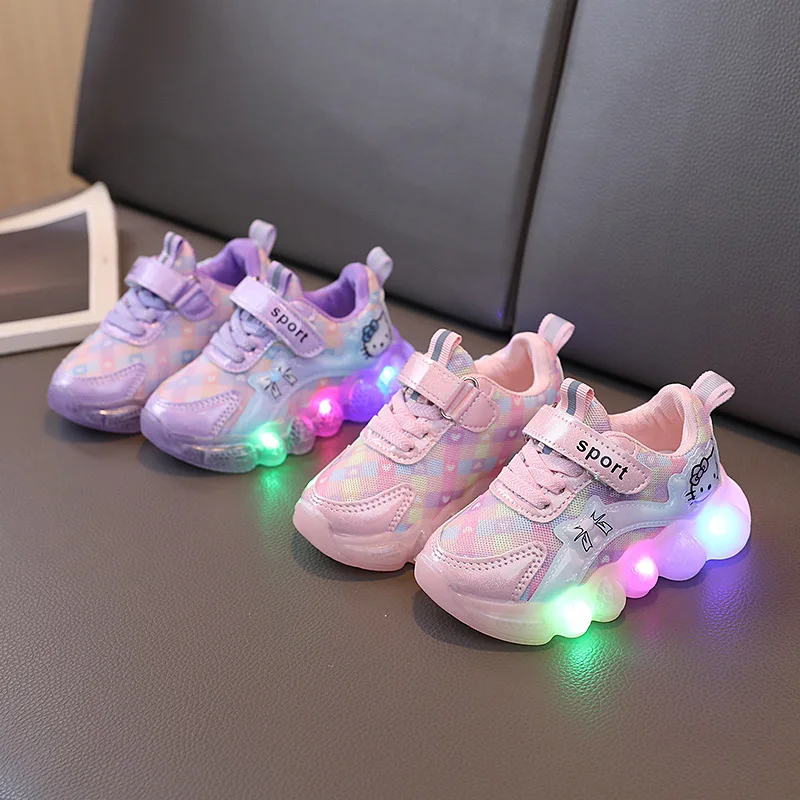 Kawaii Sanrio Anime Luminous Sports Shoes Cute Hello Kittys Cartoon Warm Soft Sole Lightweight and Comfortable Gifts for Girls
Kawaii Sanrio Anime Luminous Sports Shoes Cute Hello Kittys Cartoon Warm Soft Sole Lightweight and Comfortable Gifts for Girls