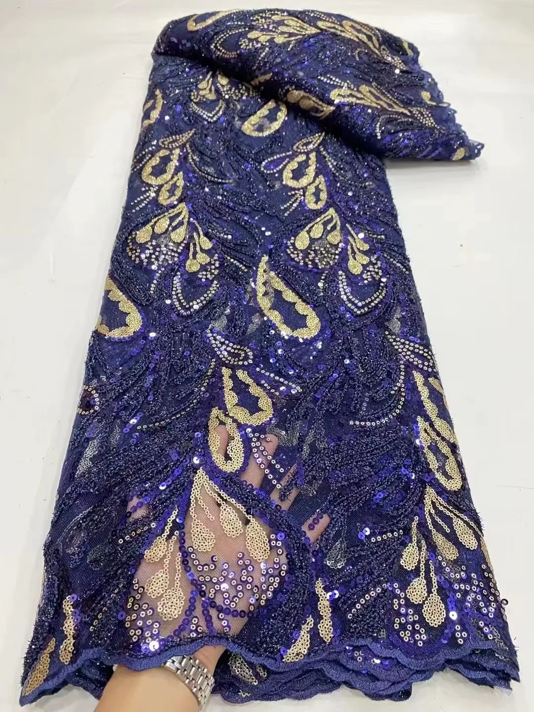 African High Quality Lace Fabric 2022 French Net Sequins Fabric Sewing Embroidered Lace in Tulle Nigeria Fabric DRESS
African High Quality Lace Fabric 2022 French Net Sequins Fabric Sewing Embroidered Lace in Tulle Nigeria Fabric DRESS