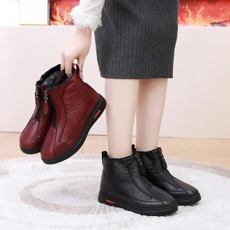 2024New Winter Casual Fashion Plus Velvet High-top Warm Cotton Shoes Non-slip Zipper Round Toe Flat Women's Boots
2024New Winter Casual Fashion Plus Velvet High-top Warm Cotton Shoes Non-slip Zipper Round Toe Flat Women's Boots