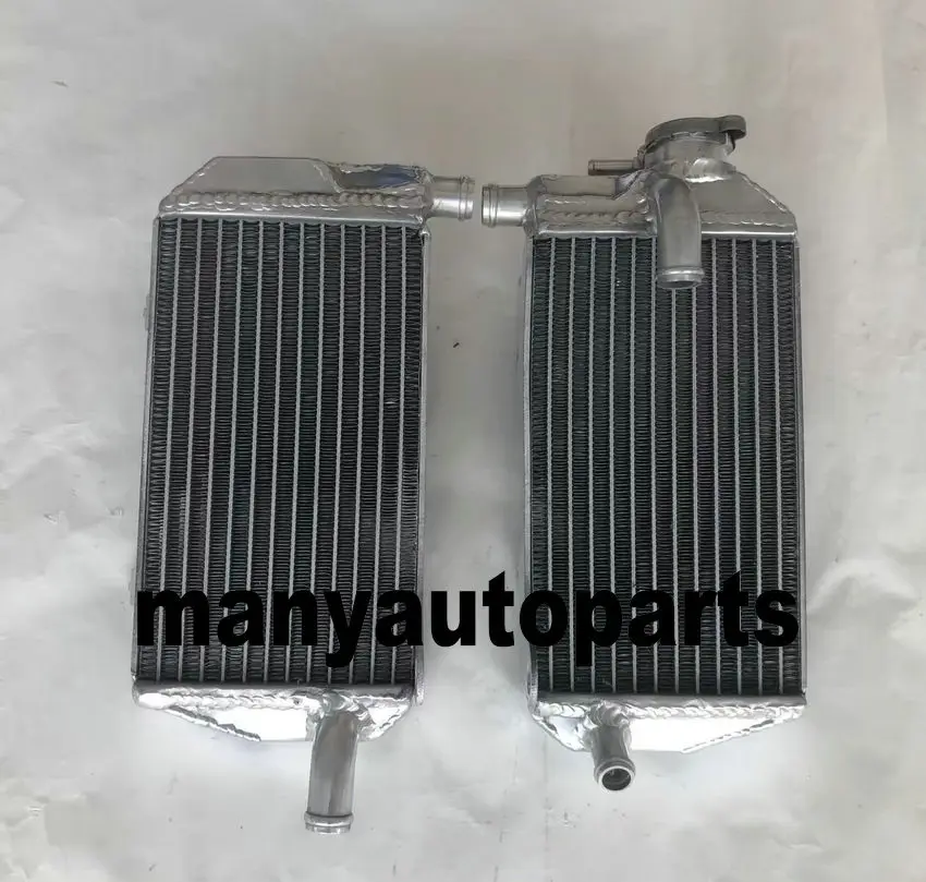 Алюминиевый радиатор подходит для Honda CRF450R/CRF450RWE/CRF450RX 2021-2025 2022 2023 2024 
Алюминиевый радиатор подходит для Honda CRF450R/CRF450RWE/CRF450RX 2021-2025 2022 2023 2024