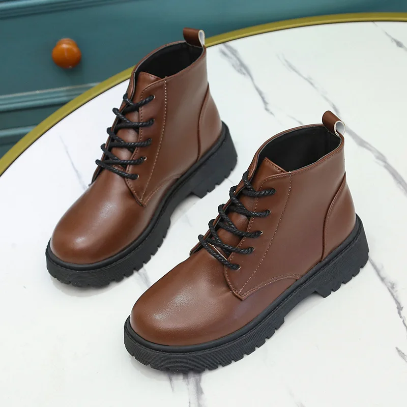 2021 Women Platform Ankle Boots Spring Autumn Brown Lace Up Short PU Leather Combat Boots Women Gothic Shoes Black White Booties
2021 Women Platform Ankle Boots Spring Autumn Brown Lace Up Short PU Leather Combat Boots Women Gothic Shoes Black White Booties