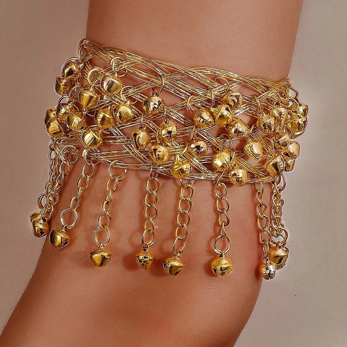 Bohemian Bell Upper Arm Chain Bracelets for Women Gold Tassel Armlet Cuff Bangle Body Chain Charms Bracelet Party Punk Jewelry
Bohemian Bell Upper Arm Chain Bracelets for Women Gold Tassel Armlet Cuff Bangle Body Chain Charms Bracelet Party Punk Jewelry