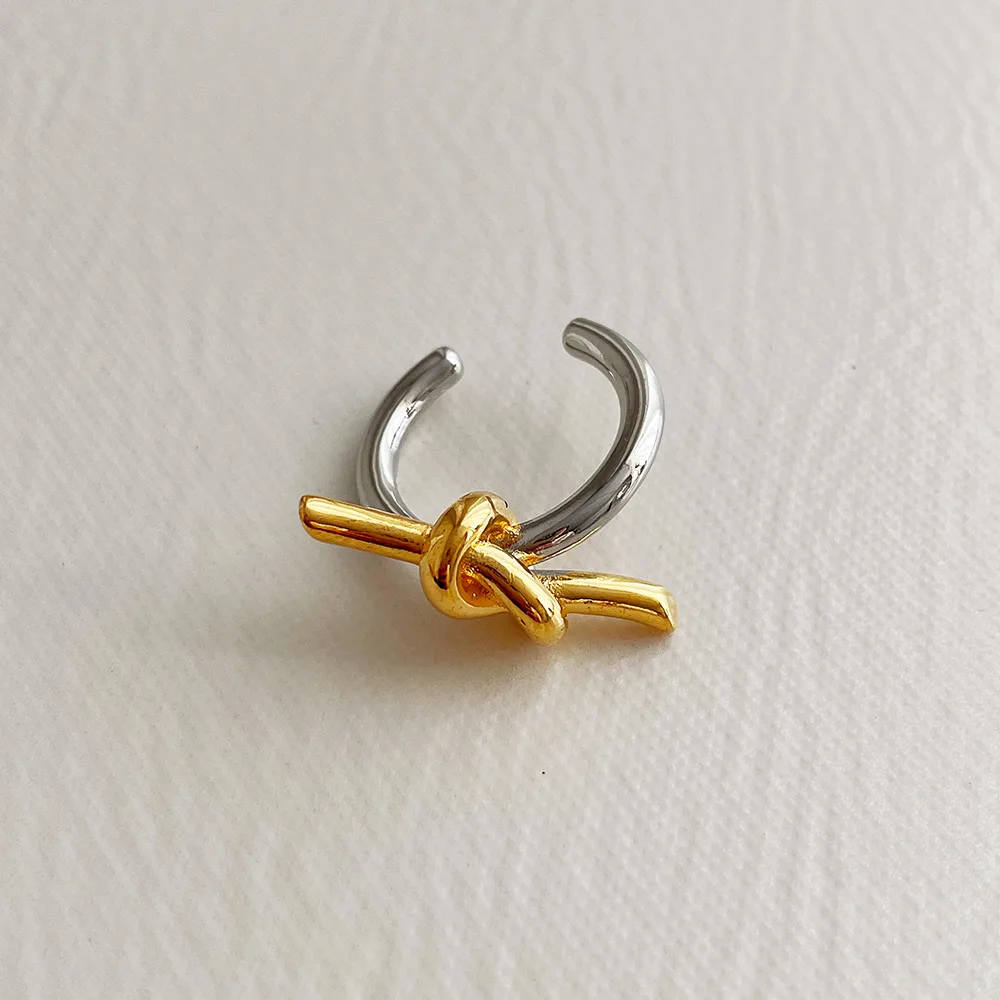 Fashion Color Jointed Knot Rings For Women Personality 2022 New Statement Ring Jewelry Wholesale
Fashion Color Jointed Knot Rings For Women Personality 2022 New Statement Ring Jewelry Wholesale
