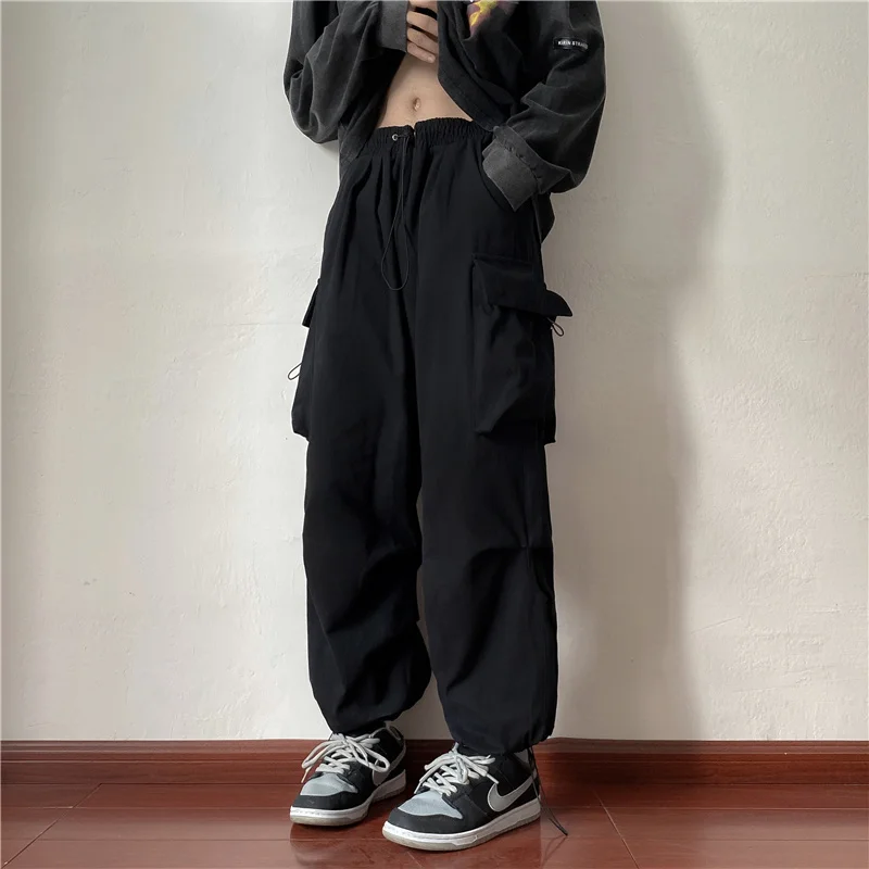 Fashion Men Parachute Cargo Pants Wide Leg Straight Baggy Oversize Trousers Big Pocket Hip Hop Military Casual Bottoms Black
Fashion Men Parachute Cargo Pants Wide Leg Straight Baggy Oversize Trousers Big Pocket Hip Hop Military Casual Bottoms Black