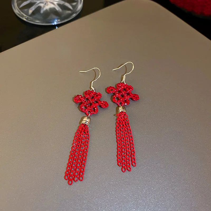 Minar Chinese Style Spark Rhinestones Chinese Knot Drop Earrings for Women Hollow Bowknot Long Tassel Earring Festival Jewelry
Minar Chinese Style Spark Rhinestones Chinese Knot Drop Earrings for Women Hollow Bowknot Long Tassel Earring Festival Jewelry