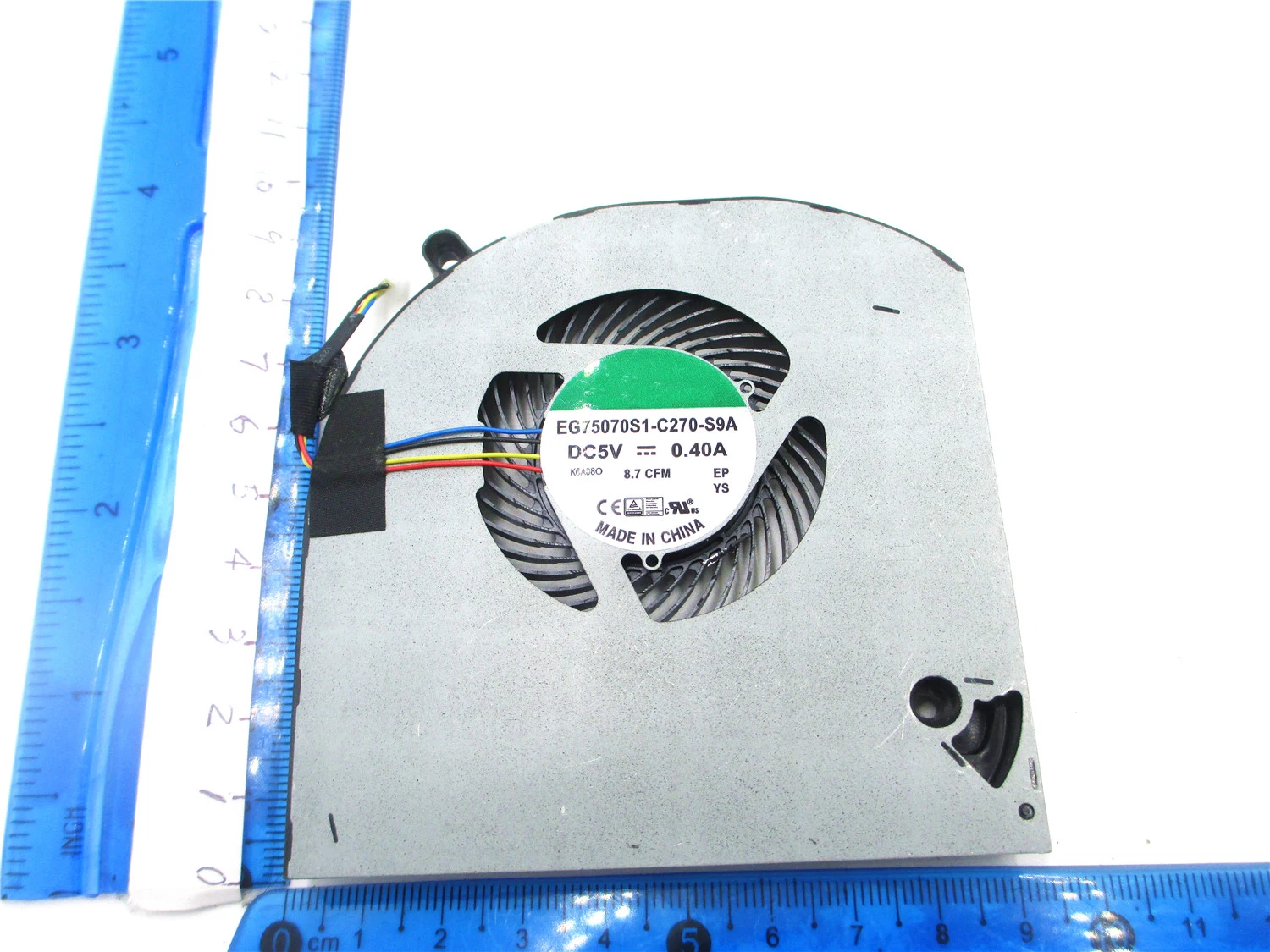 Новинка, телефон для Dell Alienware15 R3 R4, вентилятор охлаждения процессора DP/N 06VKKX DP/N 0K1W4D
Новинка, телефон для Dell Alienware15 R3 R4, вентилятор охлаждения процессора DP/N 06VKKX DP/N 0K1W4D