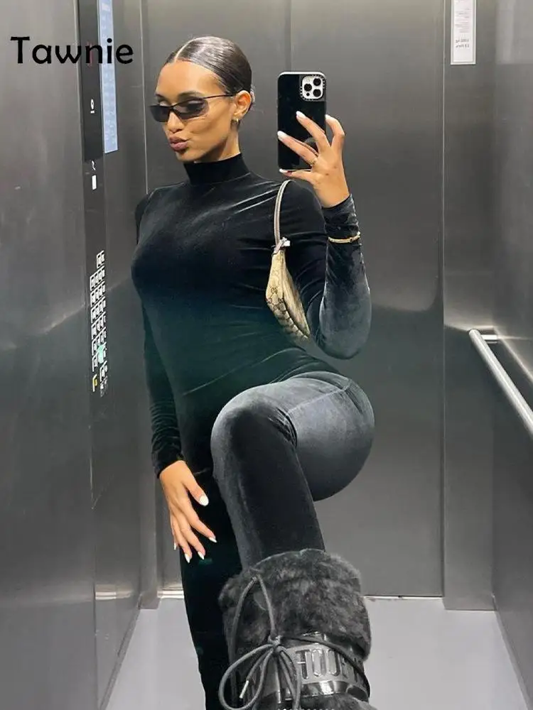 Женский бархатный комбинезон на молнии Tawnie, спортивный слитный комбинезон с длинным рукавом, одежда для улицы, Y2K, весна 2023
Женский бархатный комбинезон на молнии Tawnie, спортивный слитный комбинезон с длинным рукавом, одежда для улицы, Y2K, весна 2023