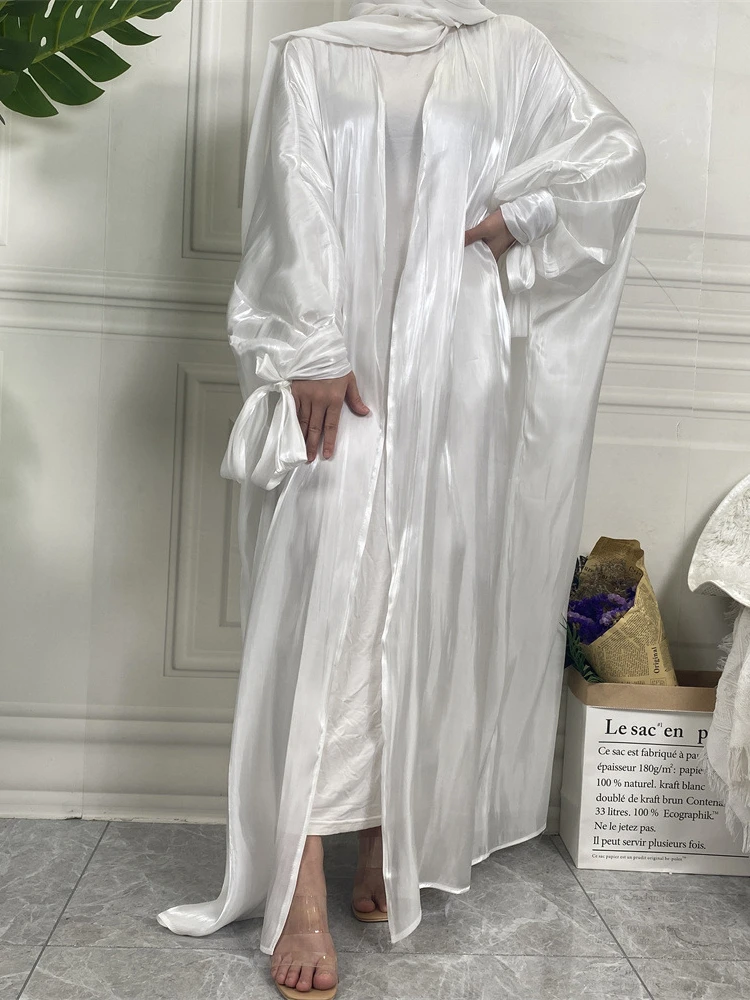 Autumn Morocco Dress Muslim Women Abaya Silk Prayer Garment Lantern Sleeve Robe India Abayas Dubai Turkey Longue Vestidos Largos
Autumn Morocco Dress Muslim Women Abaya Silk Prayer Garment Lantern Sleeve Robe India Abayas Dubai Turkey Longue Vestidos Largos