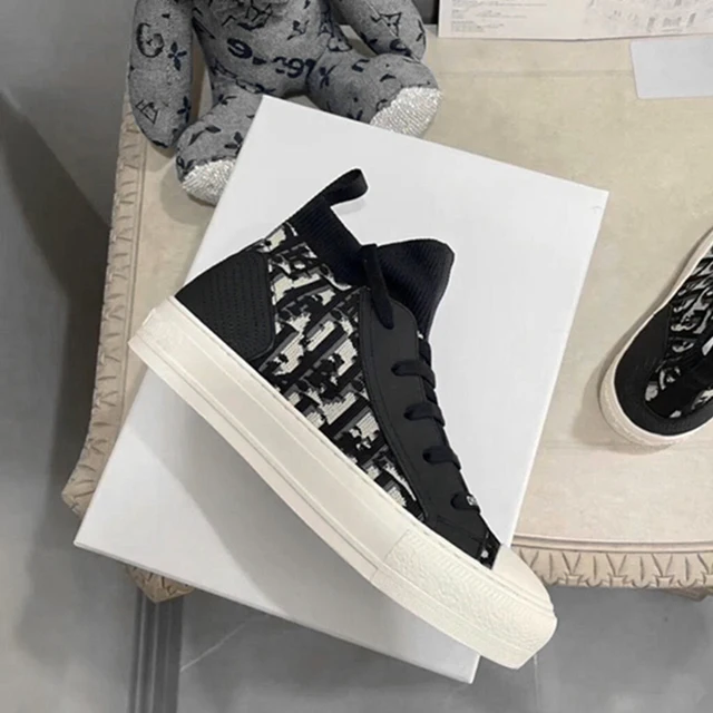 Women Shoes Sports Shoes Luxury Tennis Shoes Platform Vulcanized Boots Black Blue 35-42 shoes woman
Women Shoes Sports Shoes Luxury Tennis Shoes Platform Vulcanized Boots Black Blue 35-42 shoes woman