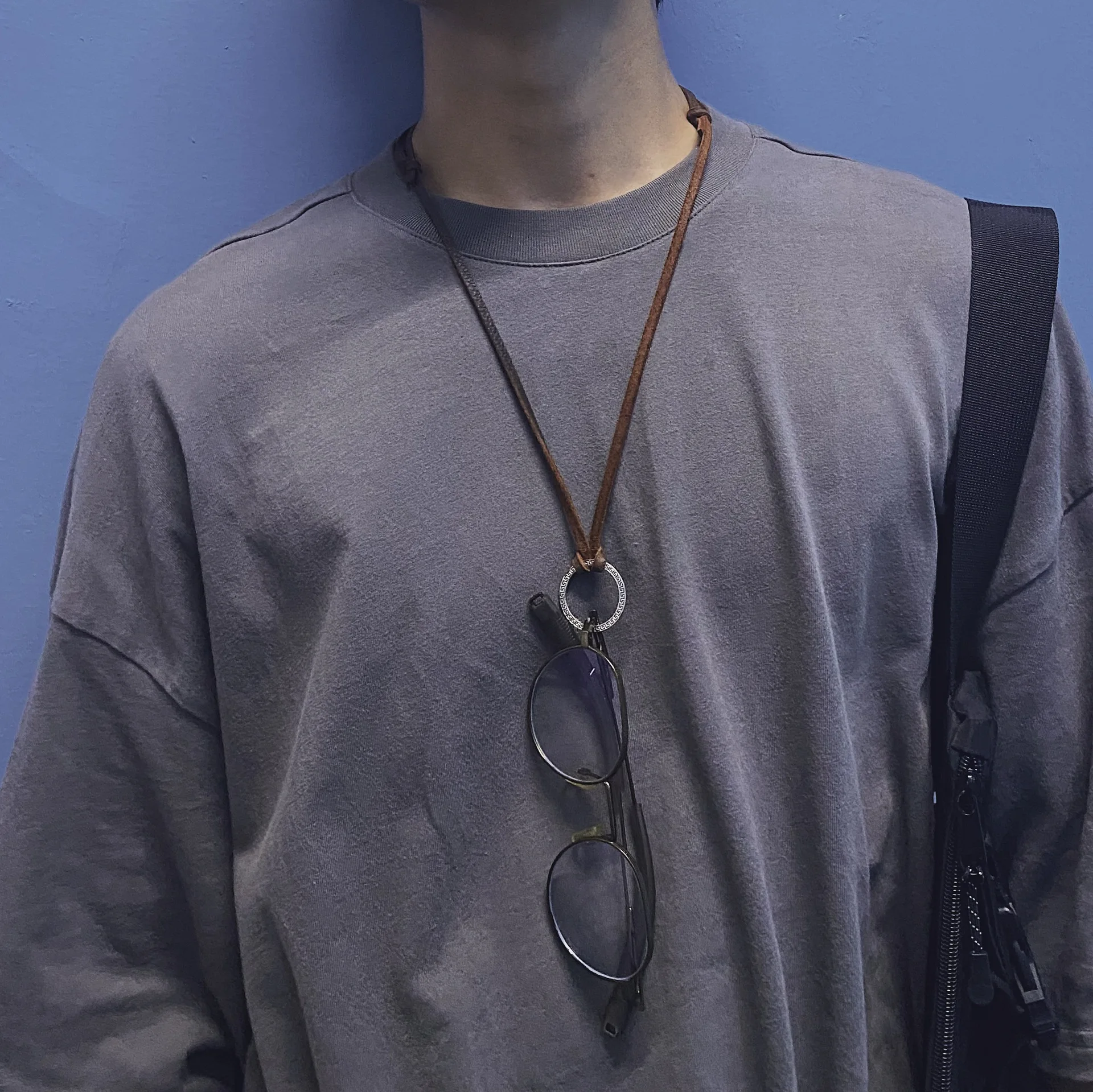 2022 New Ins Fashion Retro Style AMI Kaji Adjustable Leather Brown Necklace 43cm 5mm Sunglasses Hanging Rope Eyewear Rope
2022 New Ins Fashion Retro Style AMI Kaji Adjustable Leather Brown Necklace 43cm 5mm Sunglasses Hanging Rope Eyewear Rope