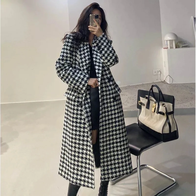 Elegant Houndstooth Woolen Coat Woman Winter Thick Warm Long Ladies Coat Autumn Casual Suit Collar Women's Top Clothes
Elegant Houndstooth Woolen Coat Woman Winter Thick Warm Long Ladies Coat Autumn Casual Suit Collar Women's Top Clothes