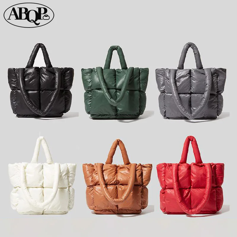 Fashion Large Tote Padded Luxury Nylon Down Cotton Handbags Designer Quilted For Women Shoulder Bags Crossbody Bag Winter Purse
Fashion Large Tote Padded Luxury Nylon Down Cotton Handbags Designer Quilted For Women Shoulder Bags Crossbody Bag Winter Purse
