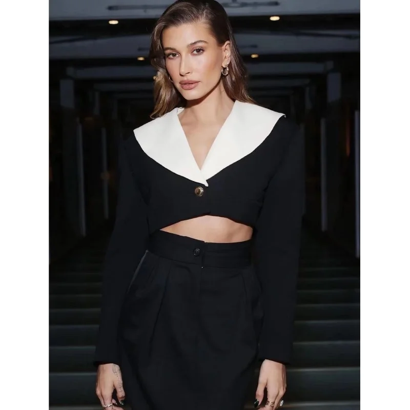 Spring 2022 New Retro Black and White Hit the Color Single Button Women Short Short Suit Jacket Coat
Spring 2022 New Retro Black and White Hit the Color Single Button Women Short Short Suit Jacket Coat