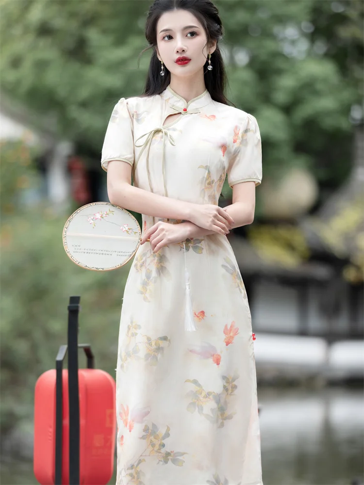 

Новый китайский стиль улучшил молодежное платье Китайской Республики