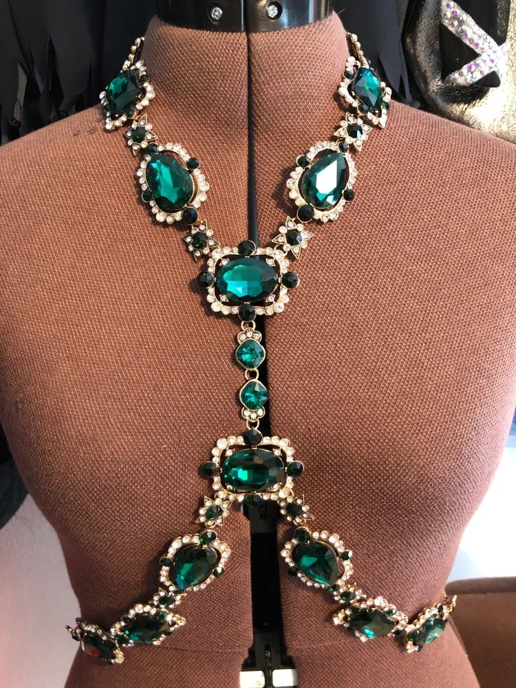 Fashion Body Chain Rhinestone Waist Necklace Women Indian Maxi Glass Statement Big Choker Necklace Jewelry
Fashion Body Chain Rhinestone Waist Necklace Women Indian Maxi Glass Statement Big Choker Necklace Jewelry