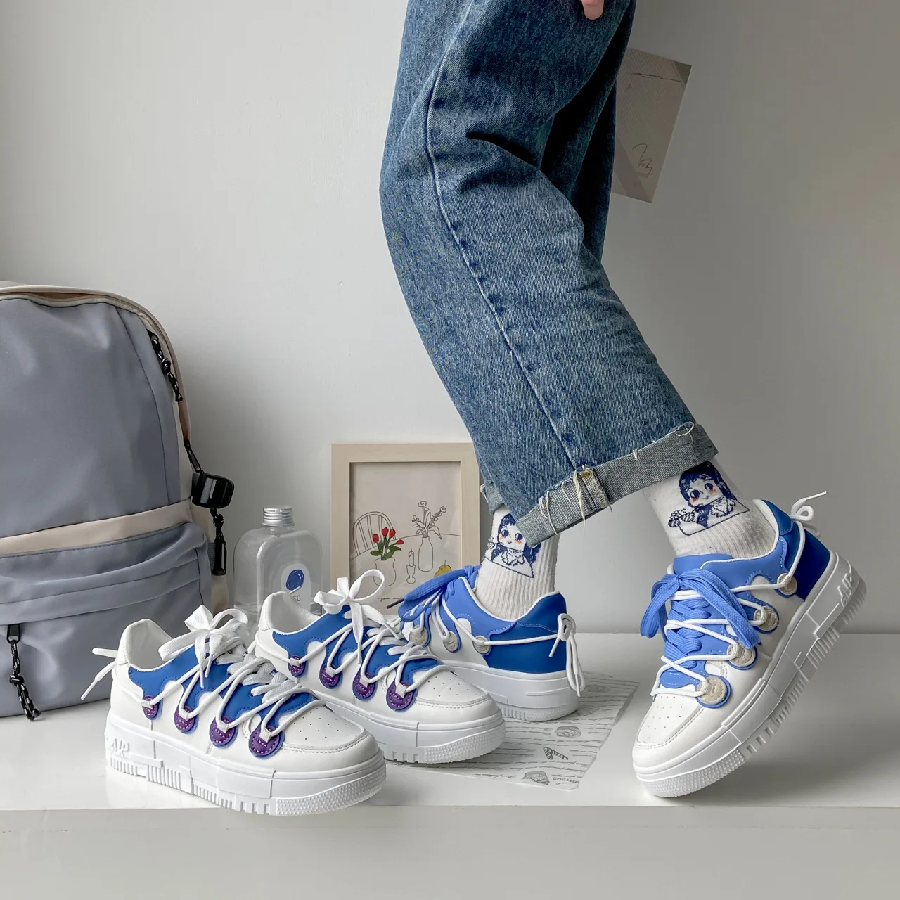 Spring new Korean version of Harajuku ins tide small white shoes blue lace-up thick bottom sports casual fashion shoes women 
Spring new Korean version of Harajuku ins tide small white shoes blue lace-up thick bottom sports casual fashion shoes women