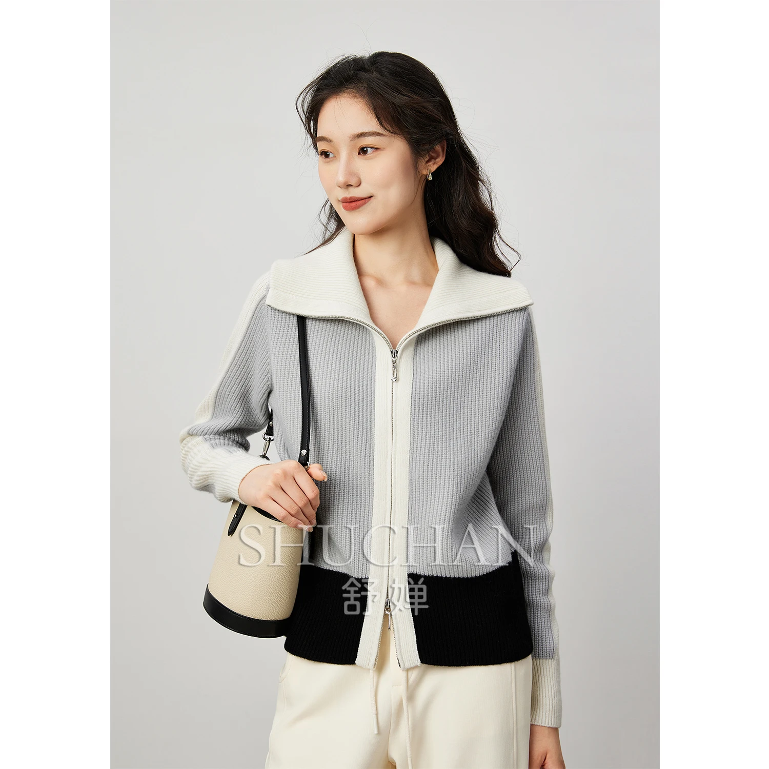 

SHUCHAN 100% Wool Contrast Design French Style Warm Casual Knit Jacket Women Cardigan Casual Loose Fit Thick （Winter)