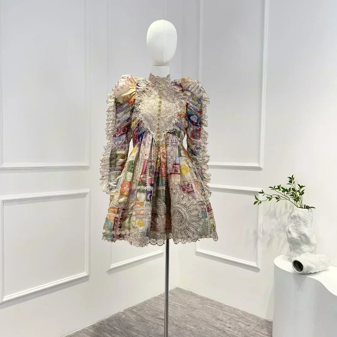 2023 Newwomen Long Sleeve Stand Collar Print Gold Embroidery Princess Dress
2023 Newwomen Long Sleeve Stand Collar Print Gold Embroidery Princess Dress