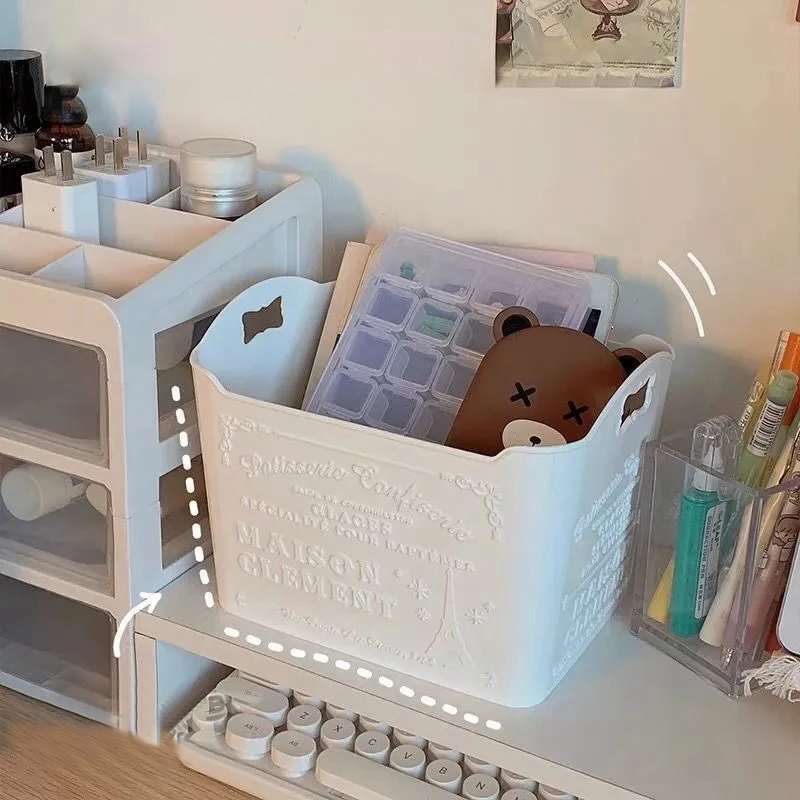 Plastic Desktop Storage Box Cosmetics Organizer Box with Handle Jewelry Storage Case Toys Sundries Basket Stationery Organizer
Plastic Desktop Storage Box Cosmetics Organizer Box with Handle Jewelry Storage Case Toys Sundries Basket Stationery Organizer