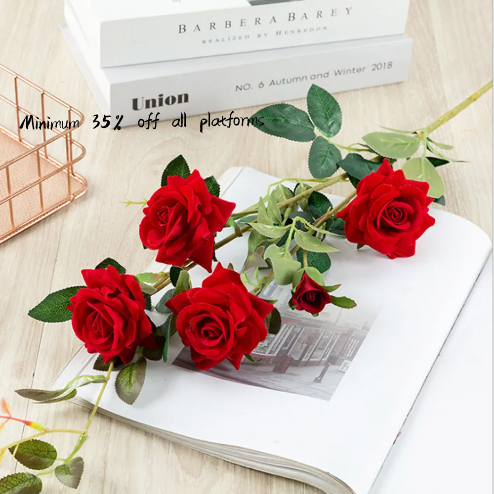 Simulation Velvet Corner Rose 4 Flowers 1 Bud Rose Home Living Room Office Desktop Decoration Wedding Valentine's Day Roses DIY
Simulation Velvet Corner Rose 4 Flowers 1 Bud Rose Home Living Room Office Desktop Decoration Wedding Valentine's Day Roses DIY