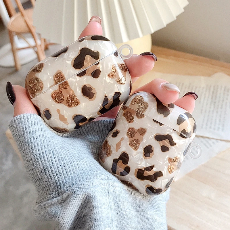 Luxury leopard print Case for Apple Airpods 1 2 3 Case for AirPods Pro Case with Lanyard Wireless Earphone Case Cover
Luxury leopard print Case for Apple Airpods 1 2 3 Case for AirPods Pro Case with Lanyard Wireless Earphone Case Cover