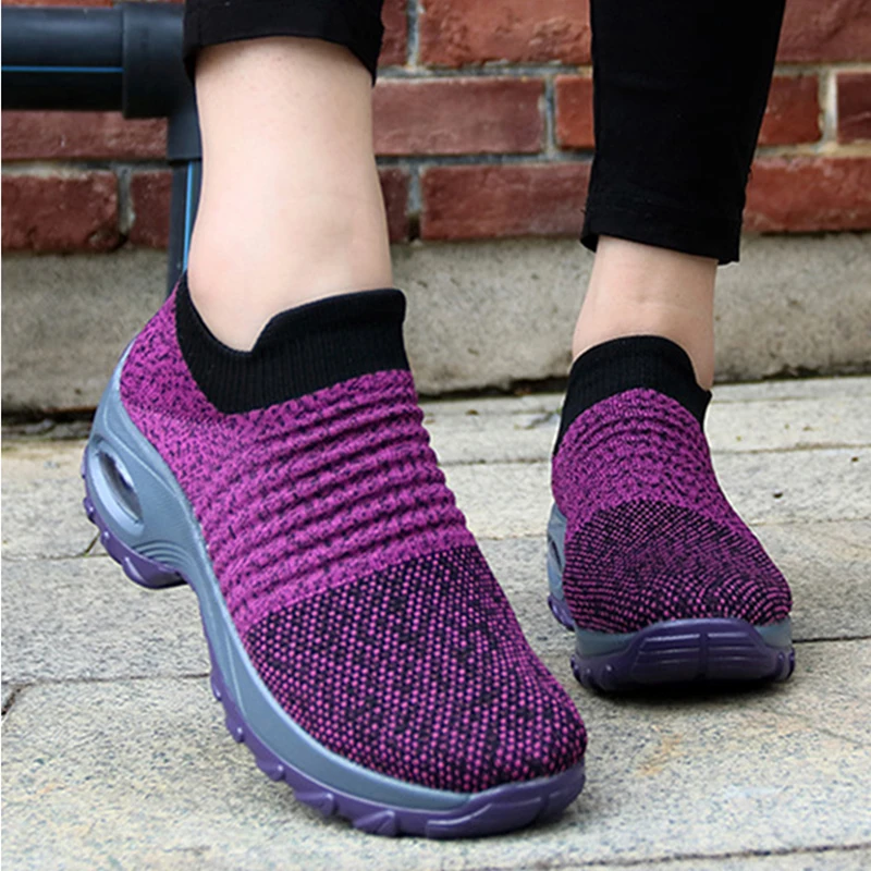 2022 New Women Flats Fashion Shoes Ladies Plus Size Women Casual Shoes Lightweight Comfortable Zapatillas MujerFemme Footwear
2022 New Women Flats Fashion Shoes Ladies Plus Size Women Casual Shoes Lightweight Comfortable Zapatillas MujerFemme Footwear