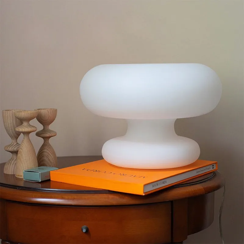 

Настольные лампы в виде грибов для гостиной, Современный дизайнерский Настольный светильник в итальянском стиле для спальни, кабинета, декоративное освещение, прикроватная тумба в скандинавском стиле для дома