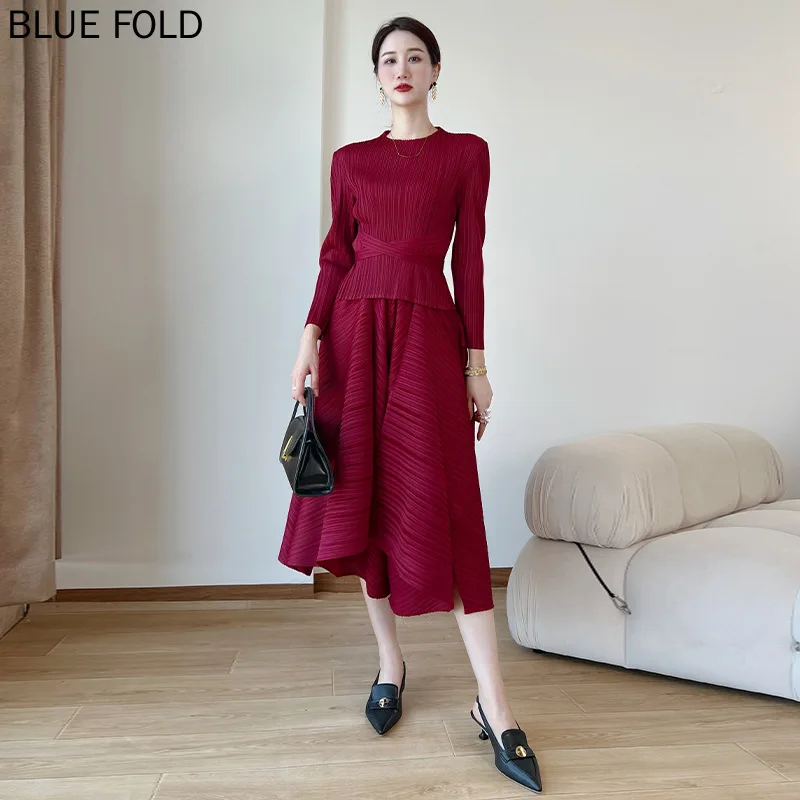Miyake/плиссированный Модный повседневный костюм для женщин на весну и осень, новые универсальные топы и штаны большого размера, темпераментный комплект из двух предметов
Miyake/плиссированный Модный повседневный костюм для женщин на весну и осень, новые универсальные топы и штаны большого размера, темпераментный комплект из двух предметов