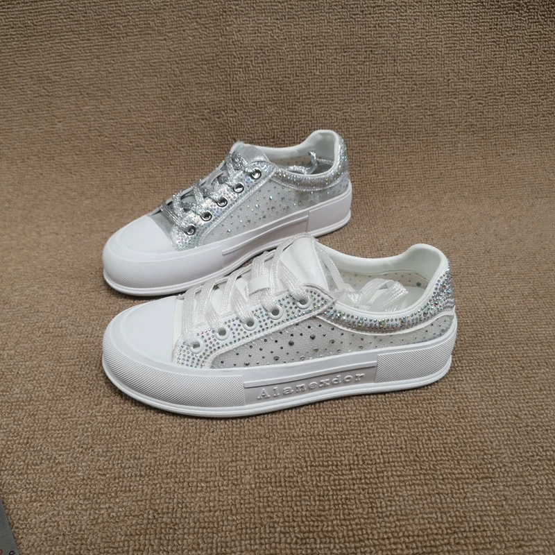 Туфли женские на платформе, дышащие заостренные, сетчатые, на шнуровке, повседневная спортивная обувь для скейтборда, в Корейском стиле, лет...
Туфли женские на платформе, дышащие заостренные, сетчатые, на шнуровке, повседневная спортивная обувь для скейтборда, в Корейском стиле, лет...