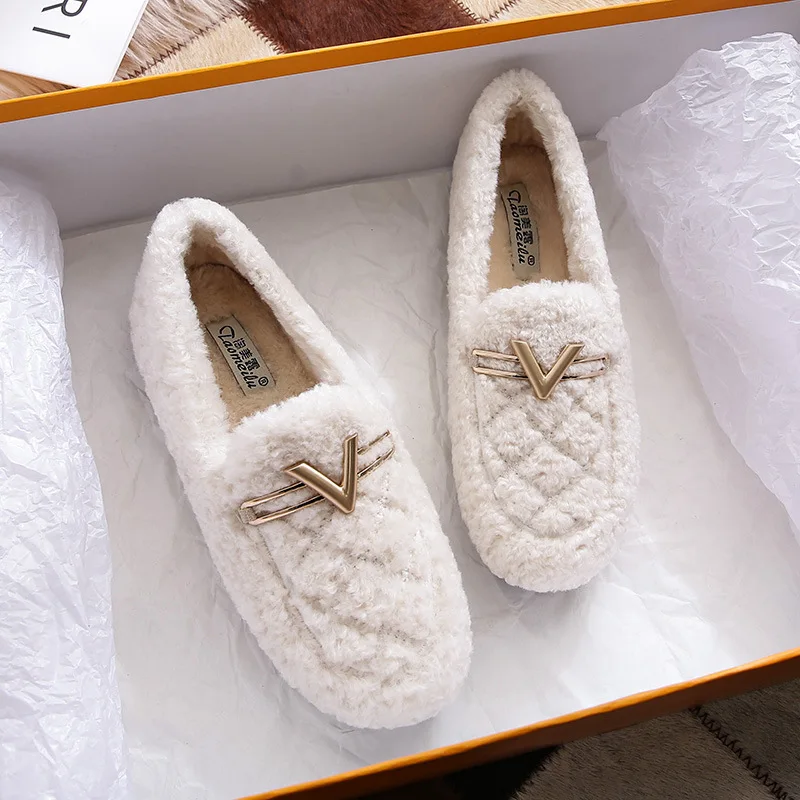 2022 Brand Metal Buckle Loafers Winter Woolen Shoes Women Sheep Fur Flats Ladies Femme Lambswool Mocasines Plush Cotton Shoes
2022 Brand Metal Buckle Loafers Winter Woolen Shoes Women Sheep Fur Flats Ladies Femme Lambswool Mocasines Plush Cotton Shoes