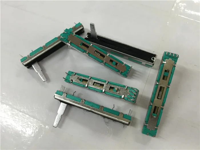 5pcs B10K double potentiometer For PIONEER / DJM-400 500 600 800 Mixer fader potentiometer
5pcs B10K double potentiometer For PIONEER / DJM-400 500 600 800 Mixer fader potentiometer