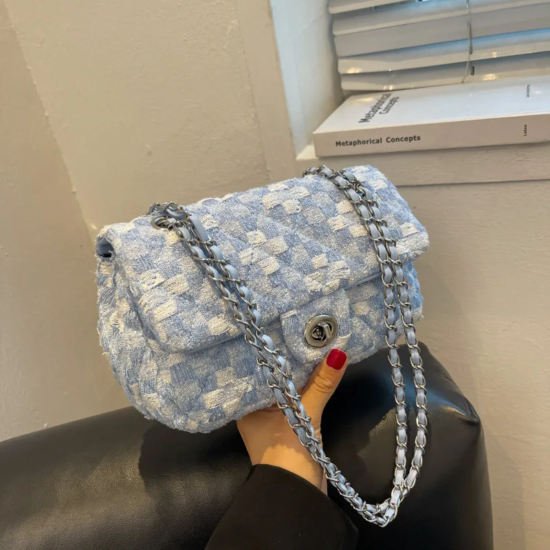 Simply Versatile Canvas Small Square Bag Contrast Color Women's Handbags 2022 Summer New Fashion Mobile Shoulder Crossbody Bags
Simply Versatile Canvas Small Square Bag Contrast Color Women's Handbags 2022 Summer New Fashion Mobile Shoulder Crossbody Bags