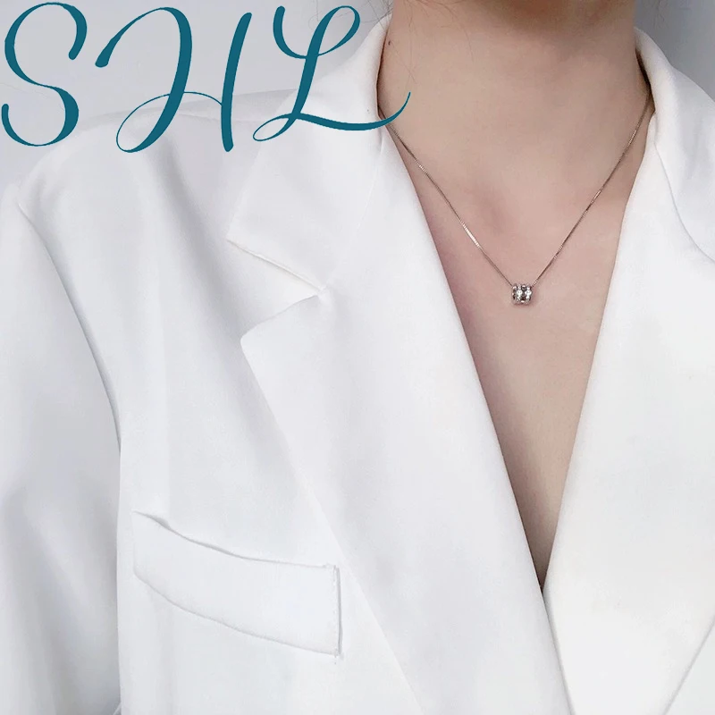 New Cute and Fun Little White Rabbit Pendant Necklace, Female Full Diamond Bracelet, Crystal Earring Combination
New Cute and Fun Little White Rabbit Pendant Necklace, Female Full Diamond Bracelet, Crystal Earring Combination