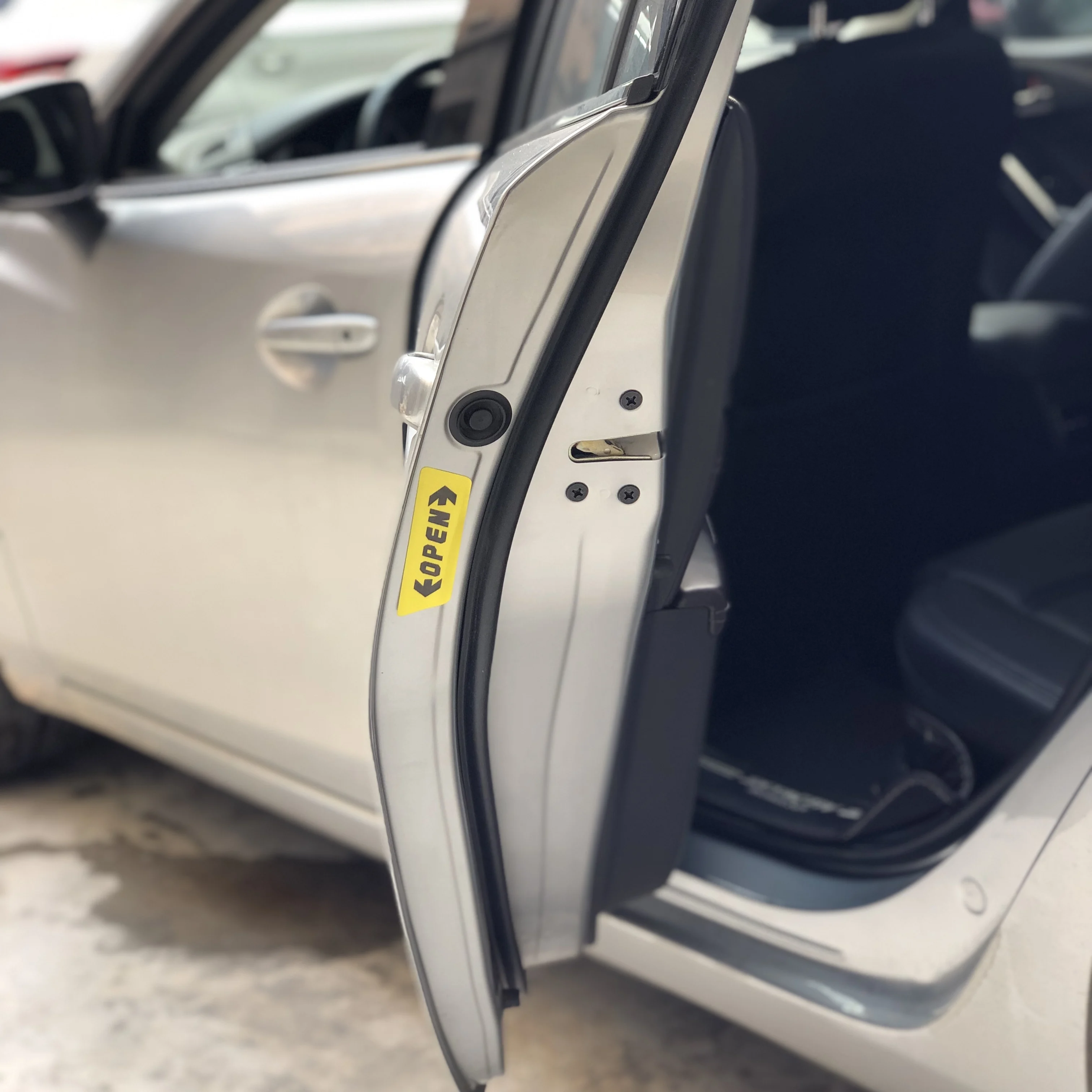 Предупреждающая наклейка на дверь автомобиля для Mitsubishi ASX Outlander Lancer Colt Evolution Pajero Eclipse Cross Grandis Zinger
Предупреждающая наклейка на дверь автомобиля для Mitsubishi ASX Outlander Lancer Colt Evolution Pajero Eclipse Cross Grandis Zinger