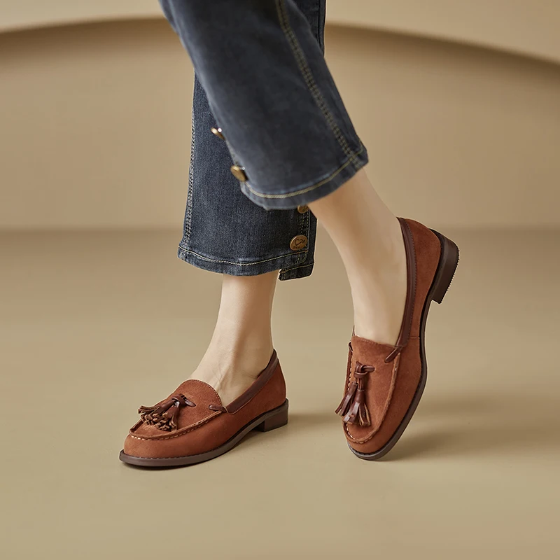 2023 spring women pumps natural leather 22-24.5cm length sheepskin+pigskin round toe Tassel low heel loafers low heel shoes
2023 spring women pumps natural leather 22-24.5cm length sheepskin+pigskin round toe Tassel low heel loafers low heel shoes