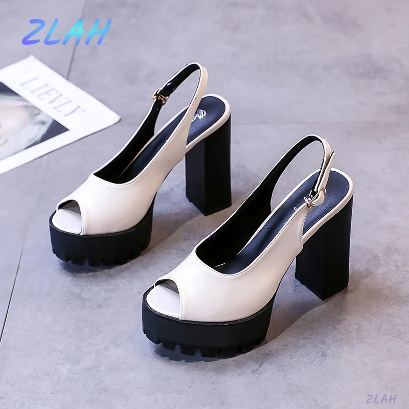 Женские босоножки на танкетке, сандалии на высокой платформе, с открытым носком, с пряжкой, туфли на танкетке
Женские босоножки на танкетке, сандалии на высокой платформе, с открытым носком, с пряжкой, туфли на танкетке