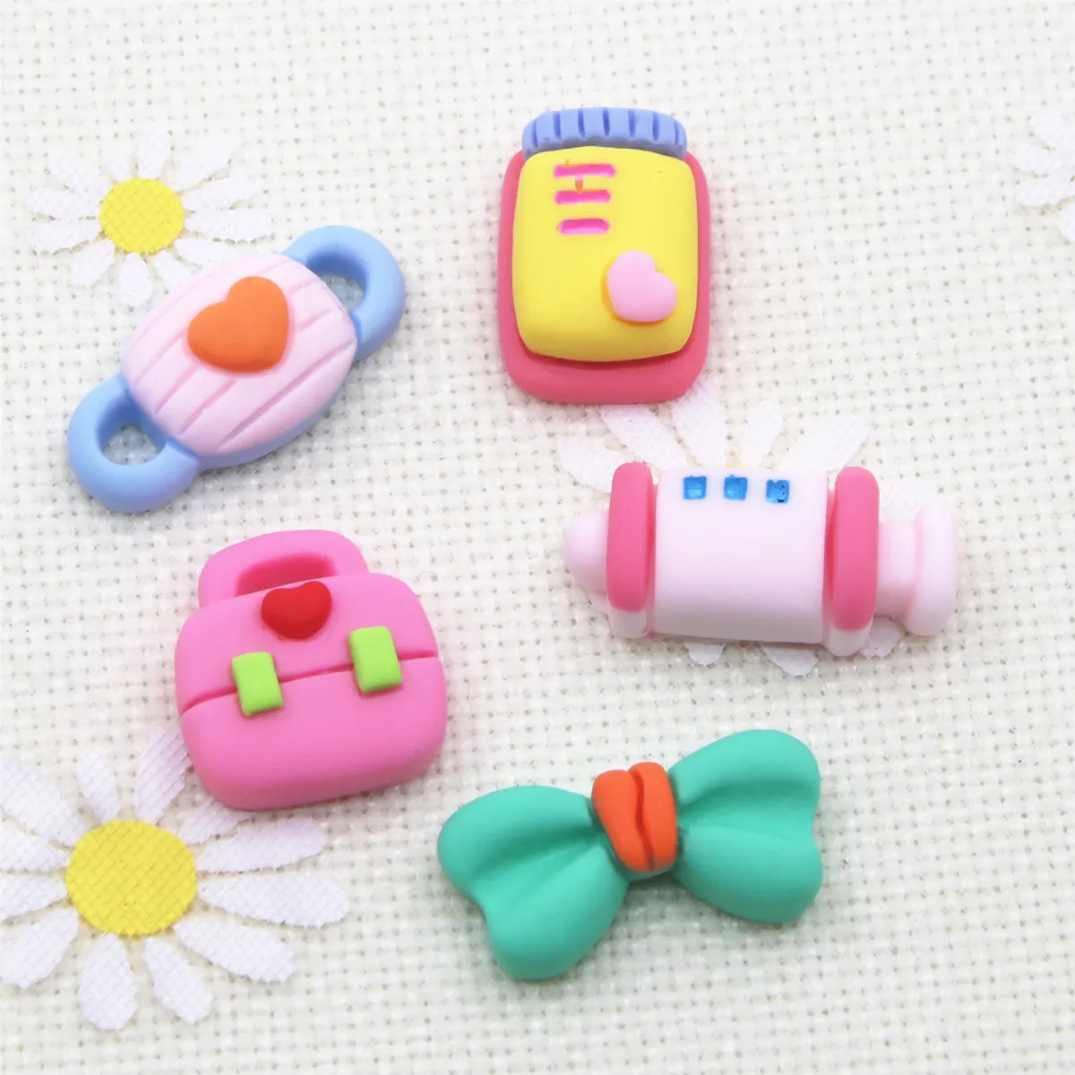 10pcs Mask / Syringe / Medicine Box Resin Flat back Cabochon For Art Supply Decoration Charm Craft Hair Bow Center
10pcs Mask / Syringe / Medicine Box Resin Flat back Cabochon For Art Supply Decoration Charm Craft Hair Bow Center