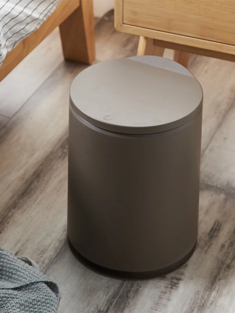 Nordic Push-type Trash Can Household Kitchen Living Room Mini Desktop Trash Can Japanese-style Round Flip Double-layer Waste Bin
Nordic Push-type Trash Can Household Kitchen Living Room Mini Desktop Trash Can Japanese-style Round Flip Double-layer Waste Bin