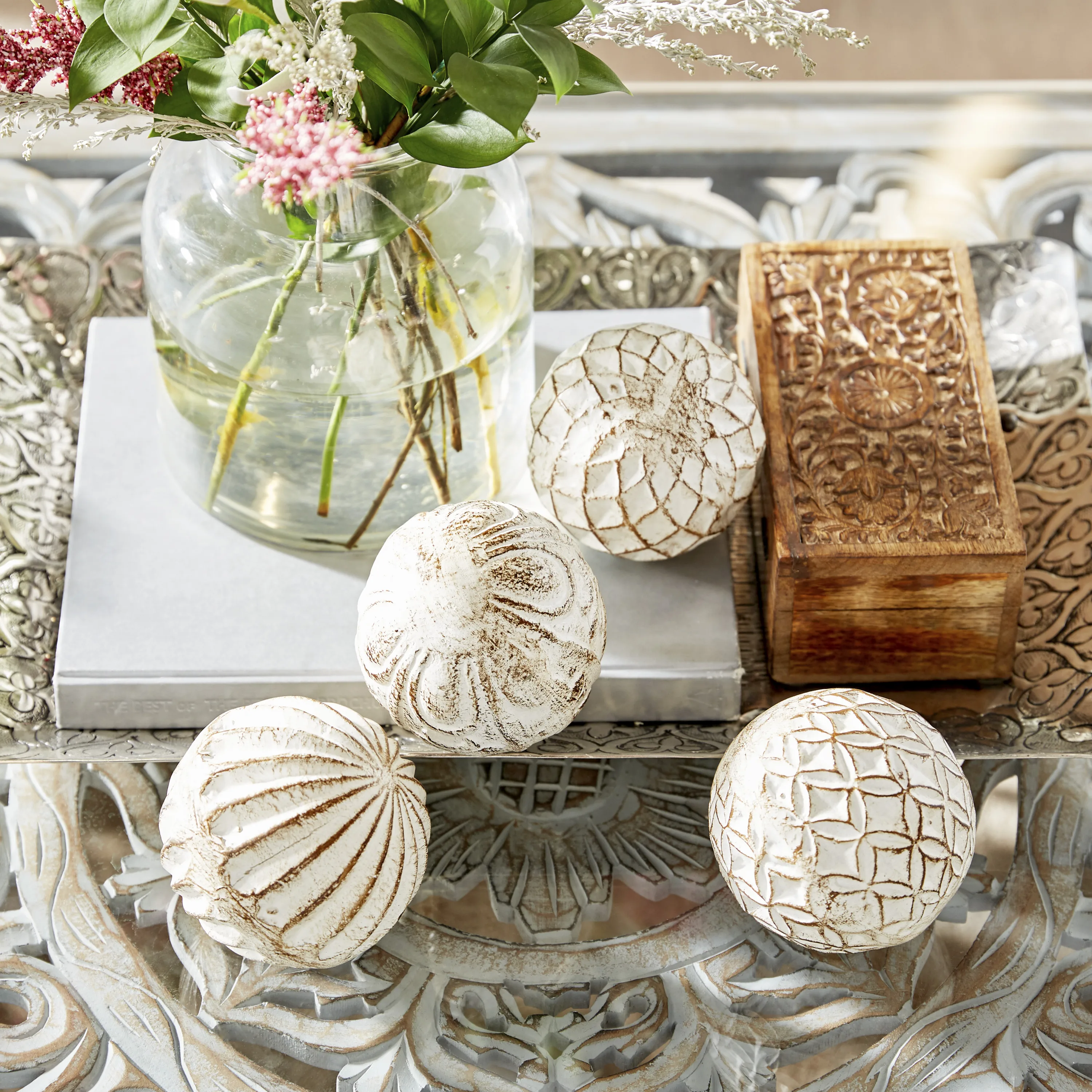 White 4" Handmade Carved Ceramic Orbs & Vase Filler with Varying Patterns (4 Count)
White 4" Handmade Carved Ceramic Orbs & Vase Filler with Varying Patterns (4 Count)