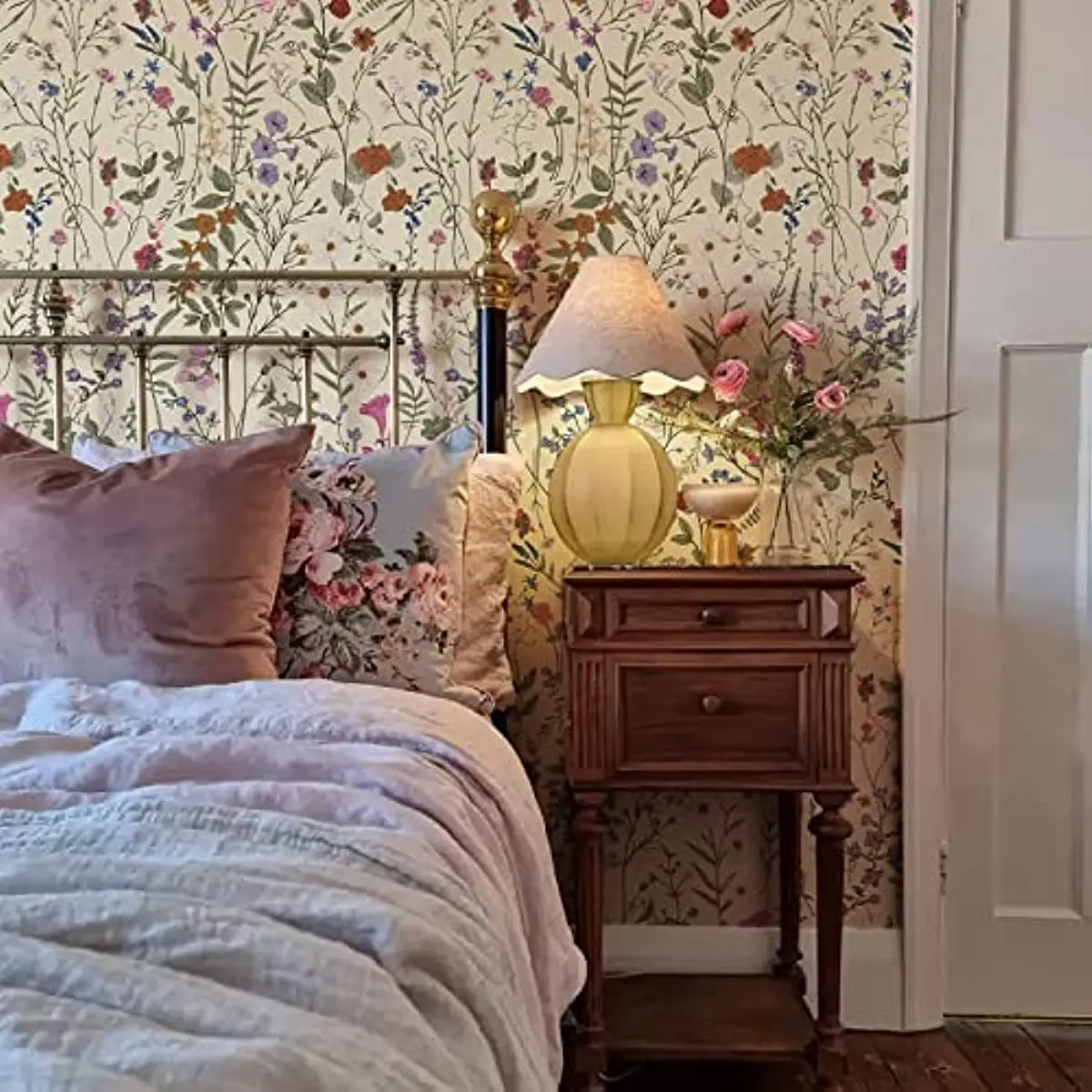 Floral Peel and Stick Wallpaper Farm Floral Wallpaper Wildwood Self Adhesive Wallpaper for Home Bedroom Cabinets Wall Decor
Floral Peel and Stick Wallpaper Farm Floral Wallpaper Wildwood Self Adhesive Wallpaper for Home Bedroom Cabinets Wall Decor