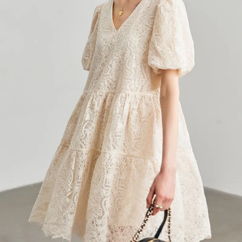 Elegant White Dress Short V-Neck Bubble Sleeve Women Dress Casual Summer Wear Loose Lace Embroidery Office Lady Femme Vestidos
Elegant White Dress Short V-Neck Bubble Sleeve Women Dress Casual Summer Wear Loose Lace Embroidery Office Lady Femme Vestidos