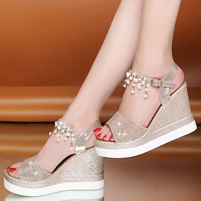 

2022 New Women Wedge Sandals Summer Bead Studded Detail Platform Sandals Buckle Strap Peep Toe Thick Bottom Casual Shoes Ladies