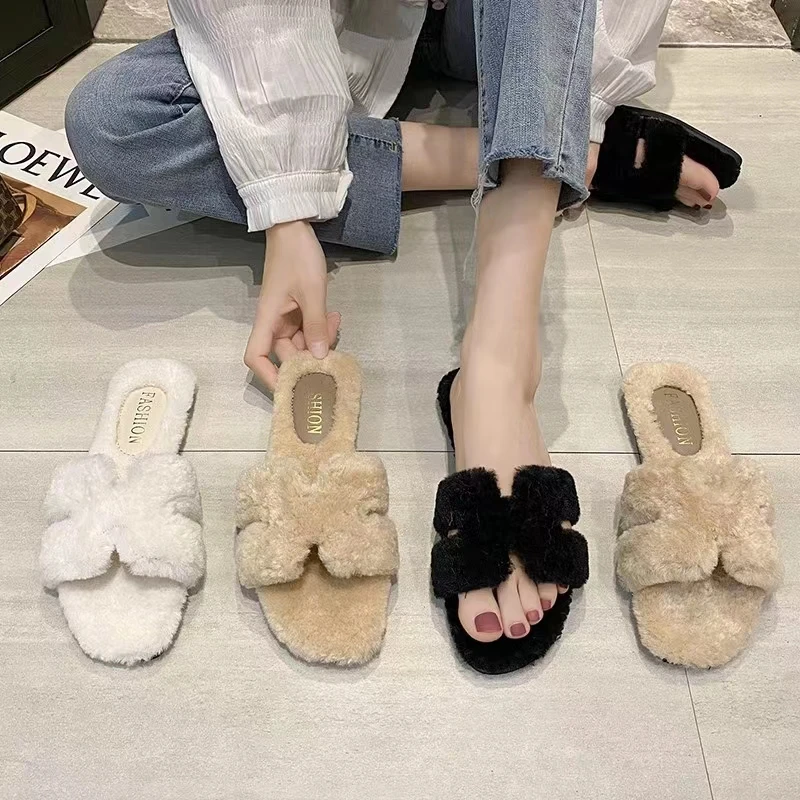 Fashion Casual Winter Wool Slippers Comfortable and Soft Women's Slippers For Home Wear
Fashion Casual Winter Wool Slippers Comfortable and Soft Women's Slippers For Home Wear