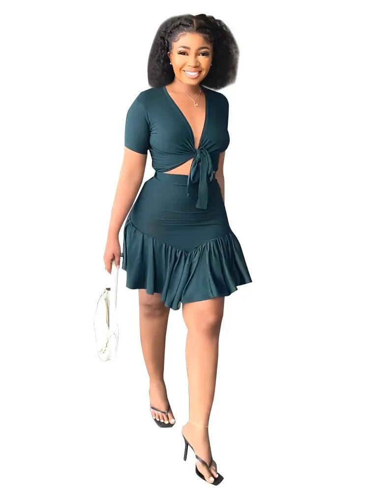 Women Skirts 2 Piece Sets Lace Up Deep V Neck Crop Tops Outfits Summer New Solid Ruched Patchwork Empire Office Lady Skirt Suits
Women Skirts 2 Piece Sets Lace Up Deep V Neck Crop Tops Outfits Summer New Solid Ruched Patchwork Empire Office Lady Skirt Suits