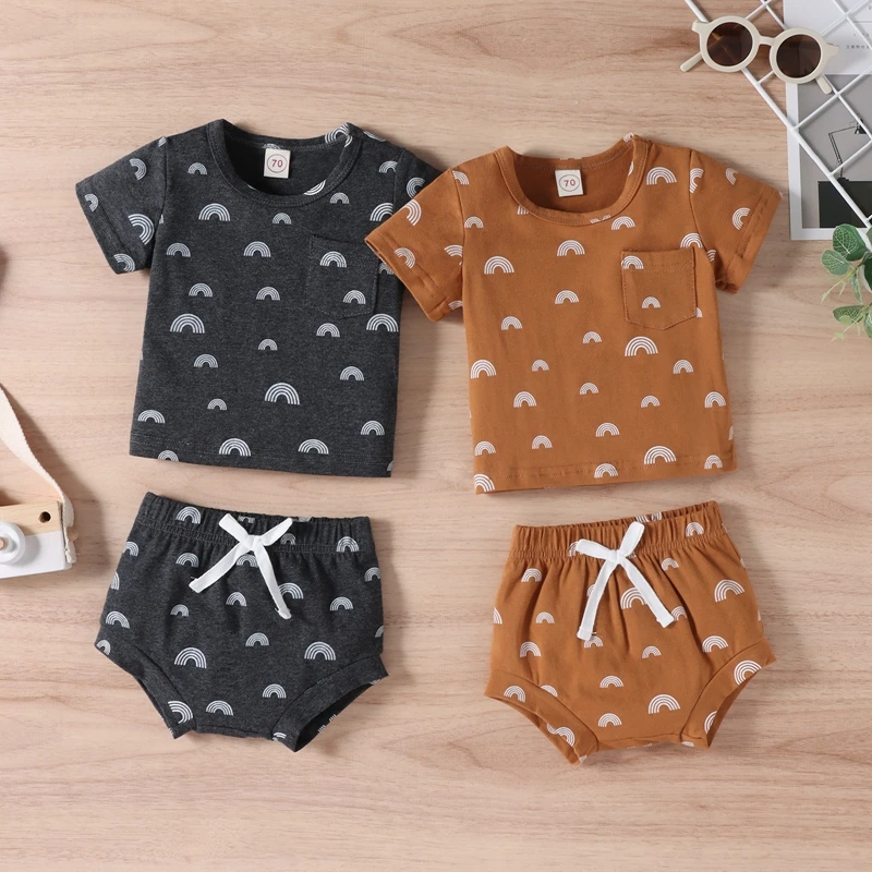 Toddler Baby Boys Clothes Set, Rainbow Pattern Print Short Sleeve Pocket T-shirt + Elastic Waist Short Pant
Toddler Baby Boys Clothes Set, Rainbow Pattern Print Short Sleeve Pocket T-shirt + Elastic Waist Short Pant
