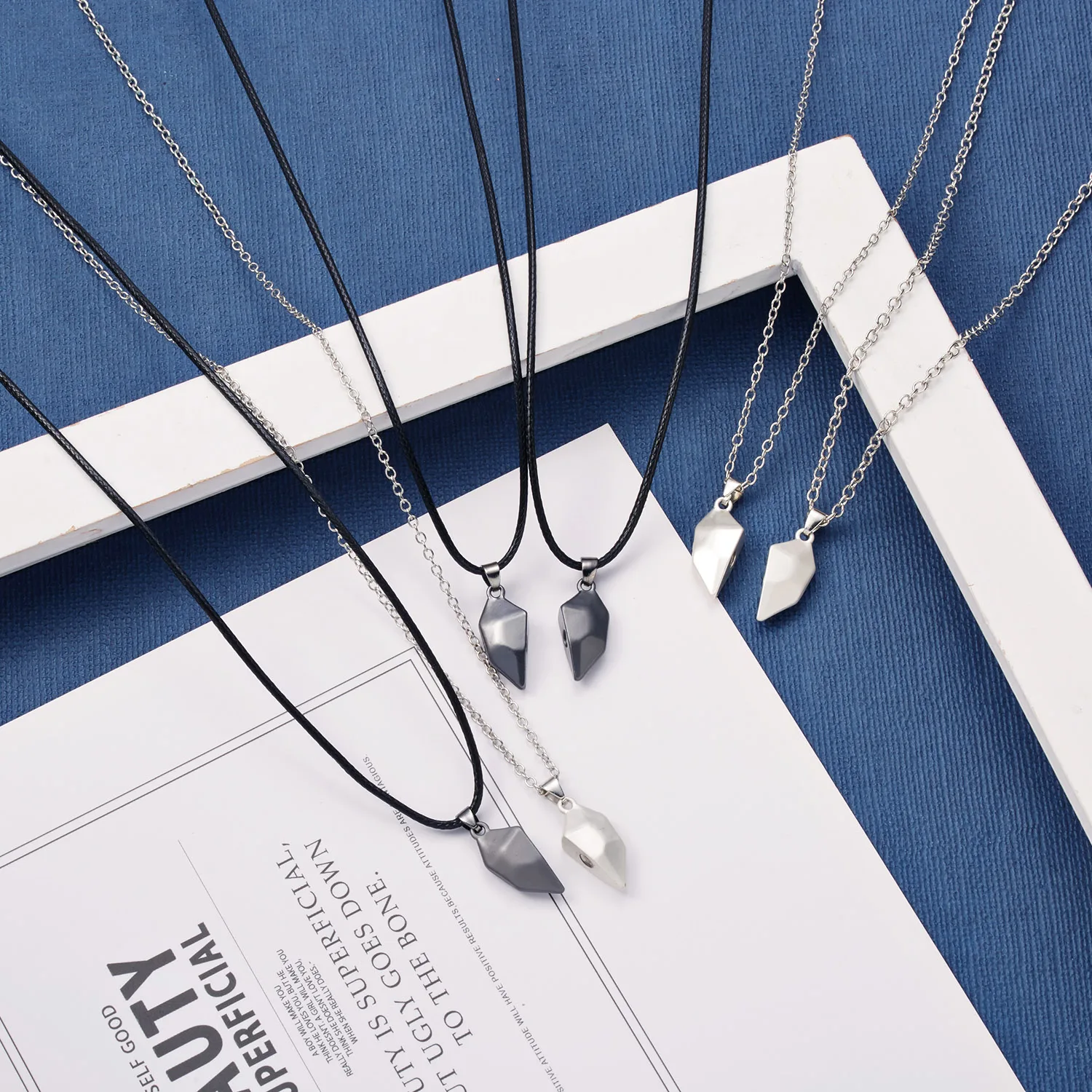 Charm Magnetic ECG Heart Shaped Necklace for Women Couple Paired Pendant Choker Neck Chain Girlfriend Lover Jewelry Gift Collar
Charm Magnetic ECG Heart Shaped Necklace for Women Couple Paired Pendant Choker Neck Chain Girlfriend Lover Jewelry Gift Collar