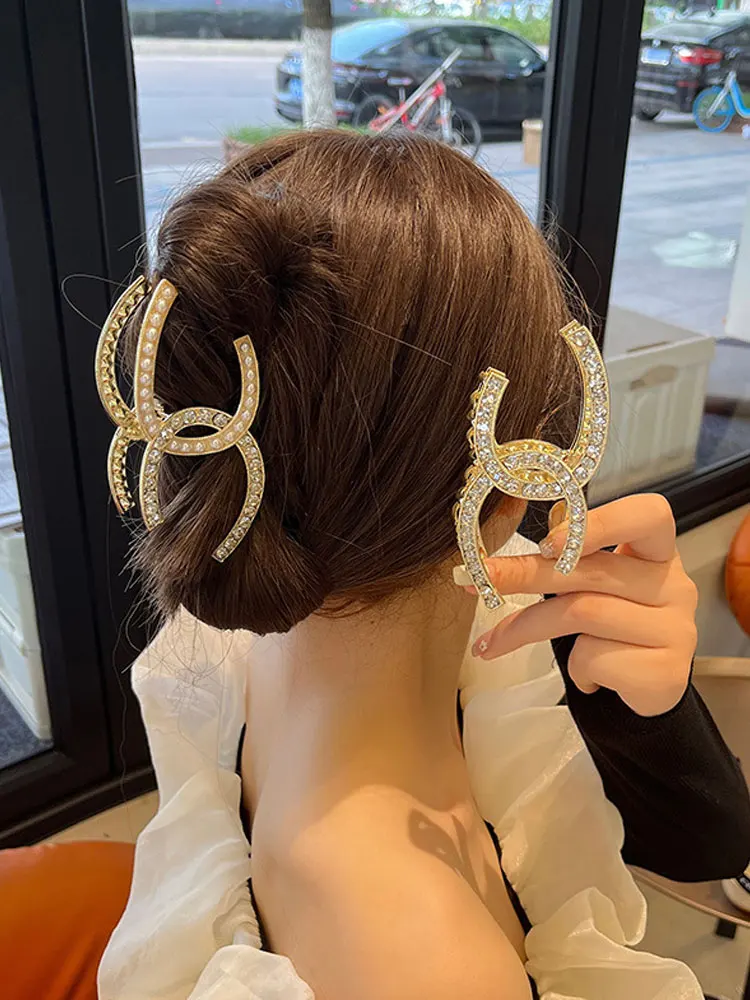 Women's Fashion Metal Knot Hair Claw Elegant Pearl Rhinestone Decoration Shiny Claws New Female Trend Casual Shopping Daily Wear
Women's Fashion Metal Knot Hair Claw Elegant Pearl Rhinestone Decoration Shiny Claws New Female Trend Casual Shopping Daily Wear